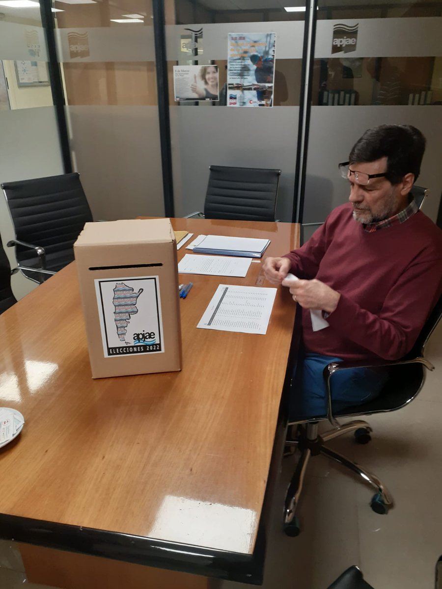 IDEMOEorg's tweet photo. Por 2da. vez consecutiva IDEMOE es convocado para observar las elecciones de Apjae -Asociación del Personal Jerárquico del Agua y la Energía-
Están habilitados a emitir sufragio 1444 afiliados distribuidos en seccionales de todo el país
#EleccionesSindicales
#ObservaciónElectoral https://t.co/Vb5reDjxtG