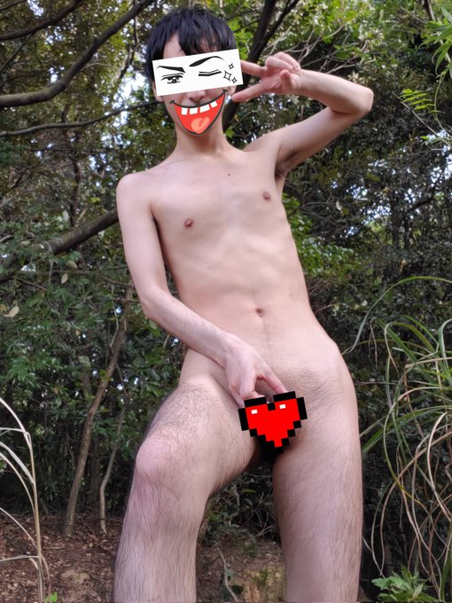 あんまり人が居なさそうなところ山道だったけど、全く通らない訳じゃないからドキドキしてました #露出 #変態 #露出狂 https://t.co/fmWKRnblDf<a href="/tag/%E9%9C%B2%E5%87%BA"class="tags">#露出</a><a href="/tag/%E5%A4%89%E6%85%8B"class="tags">#変態</a><a href="/tag/%E9%9C%B2%E5%87%BA%E7%8B%82"class="tags">#露出狂</a>