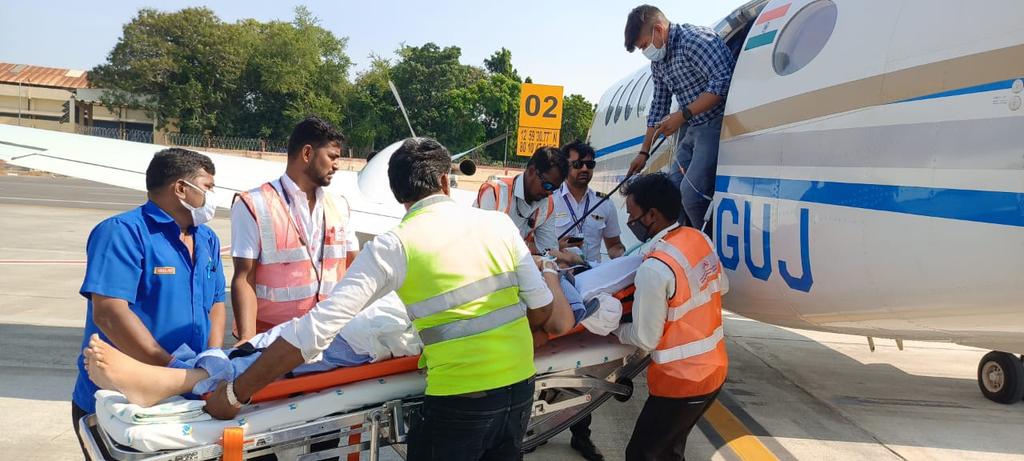 GUJSAILINDIA's tweet photo. GUJSAIL-supported air ambulance service successfully airlifted a 41-year old lung disease patient from Zydus Hospital, #Ahmedabad to Apollo Hospital, #Chennai on 24th Oct, Monday. This #GUJSAIL led initiative is saving lives and improving medical care with every flight. https://t.co/EGa7sDCMJH