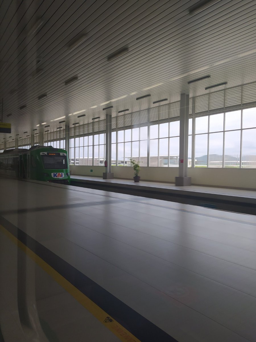 Wi Ku (@byeplus) on Twitter photo 