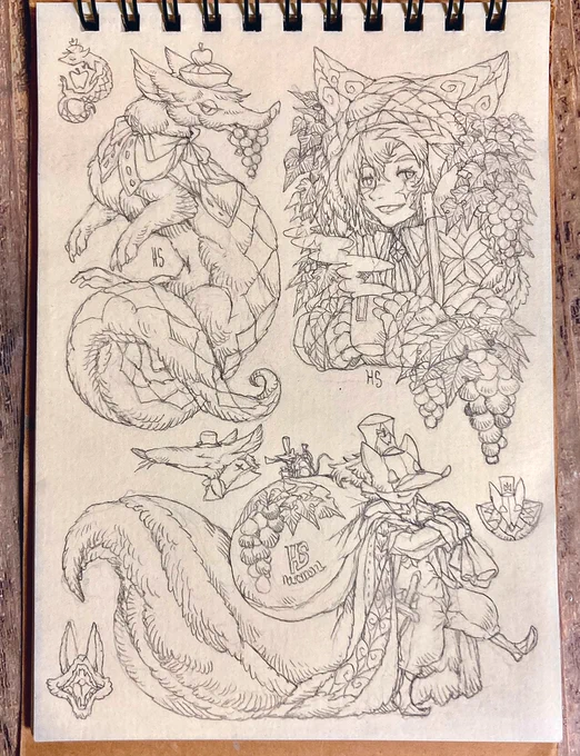 クロッキー帳1ページ*
キツネとブドウをモチーフに色々お絵描きしました* 