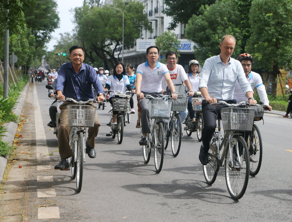 #Green #transport is full of potential, promoting it offers promising measures for meeting Hue’s long-term targets for low-carbon urban development. Integrated approach should be considered to ensure achievements are both consistent & maintained in the long term. #climatepromise