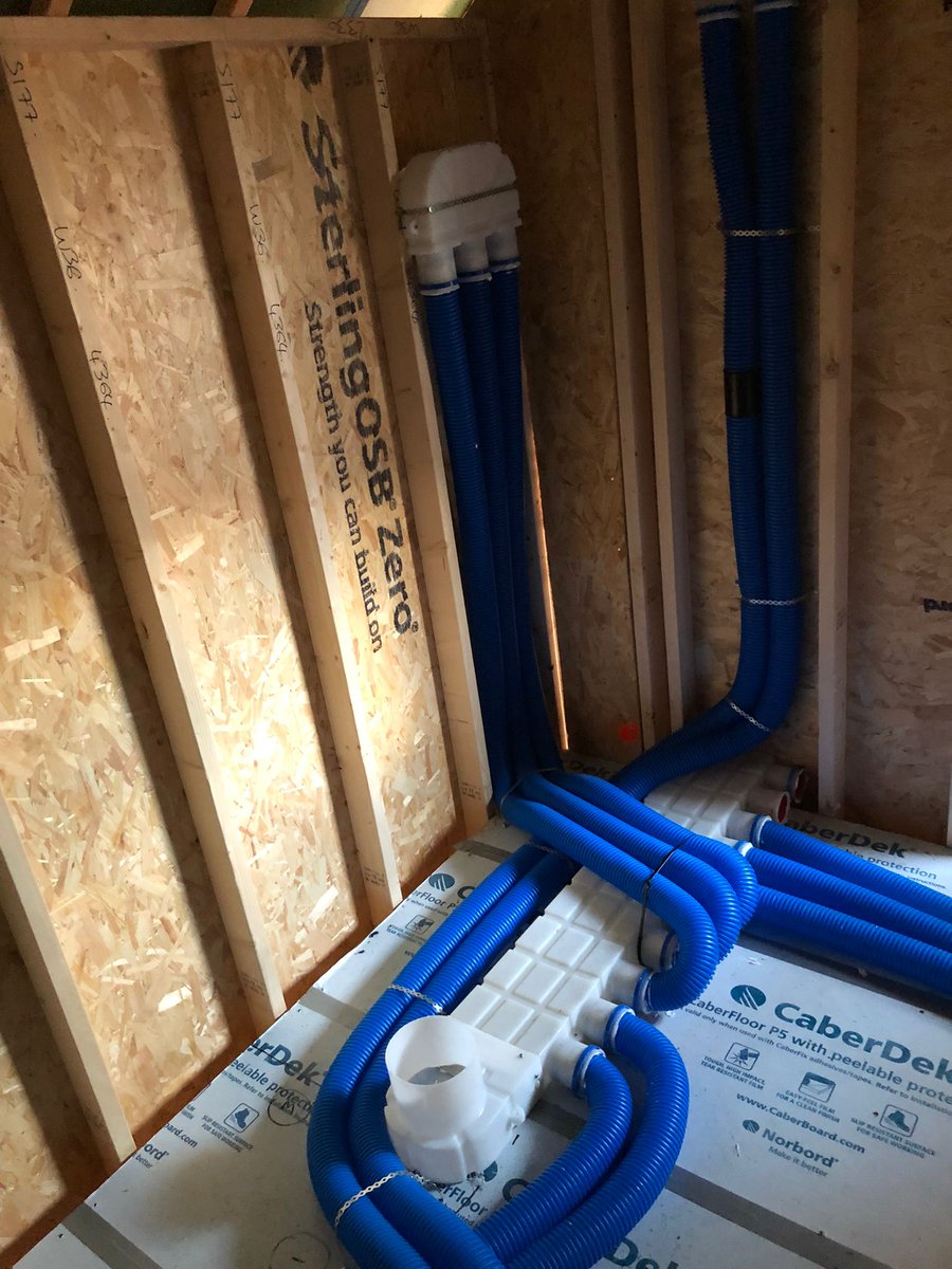 nilan_uk's tweet photo. It doesn't get smarter than this! One of our 'Dream Team's' installations this week. They nailed it!! #freshair #mvhr #iaq #indoor #slservices #ventilation #experts https://t.co/54TSgul1E6