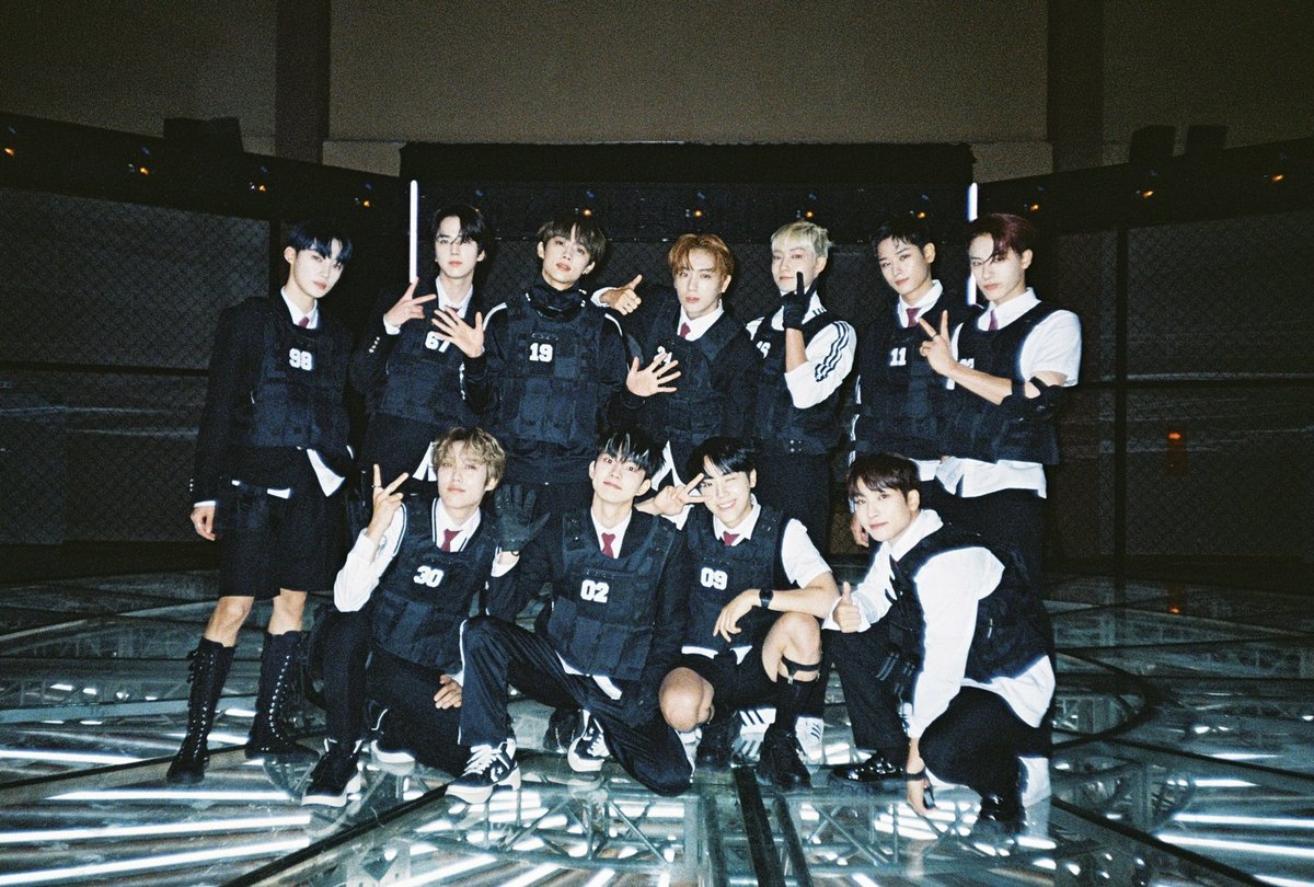 mood_clip's tweet photo. #MAMAVOTE #theboyz

1rt = 투표 1회
타래 투표도 부탁드려요 😊 https://t.co/7N4Wf3rpZm