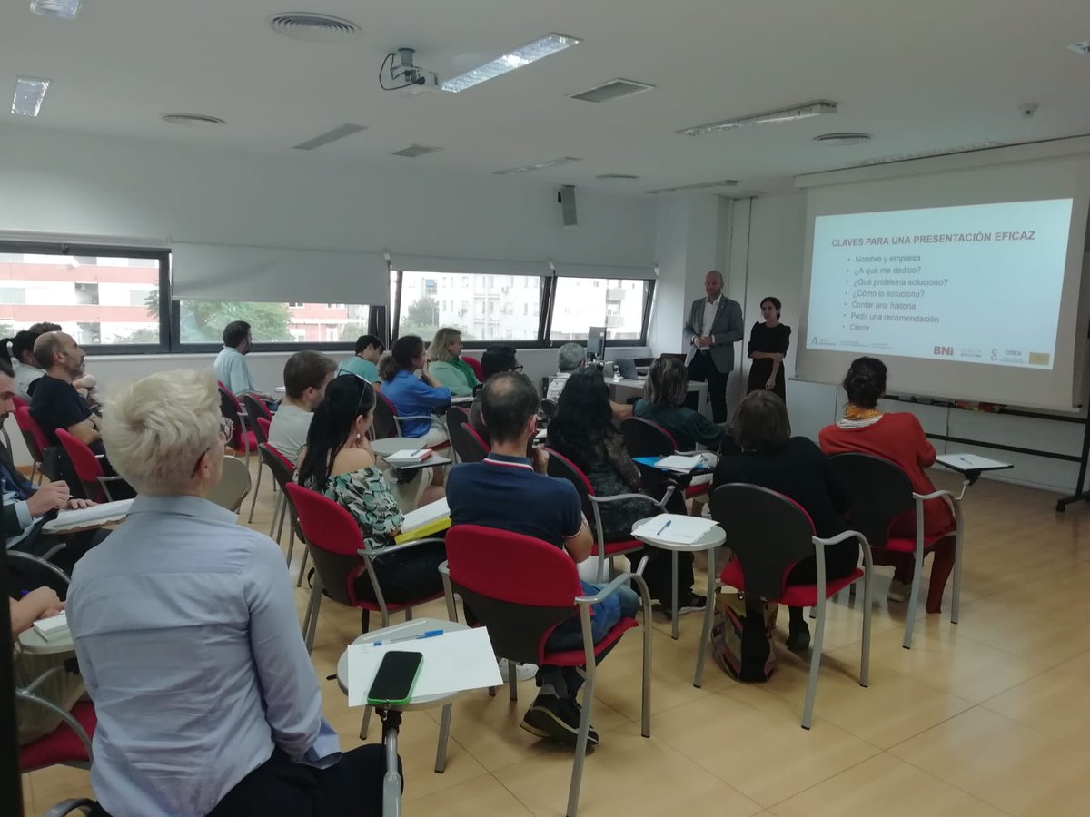 aemprende's tweet photo. 🔴🟢 Ayer tuvimos la 1ª jornada III edic. #OneMinuteHelp @bni_sevilla @Ayto_Sevilla
👥 CLAVES para mejorar las técnicas de ventas a través de la #comunicación para personas empresarias y emprendedoras.
🔜 03/11 📍Edificio CREA #Sevilla
📝 https://t.co/qaEb7hfbYW
#EmprendeAND https://t.co/IiHgqMle26