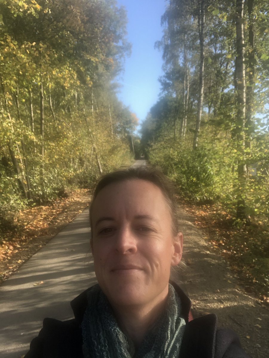 ELauwerier's tweet photo. Bye bye Spa! Did not go on a wellness retreat but to give workshops on #psychologicalassessment in pain to anesthesiologists. Gave equal positive energy! #algology #interuniversitycourse https://t.co/tU6XEyz9SJ