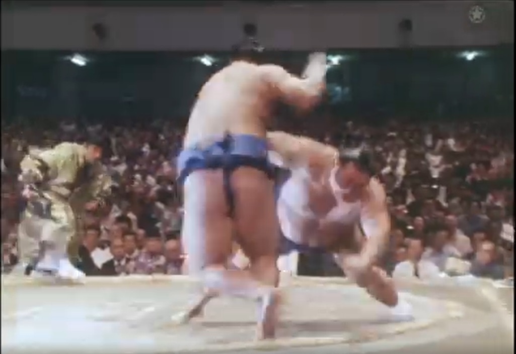 アーカイブ場所】 昭和56年九月場所 中日。 この日は天覧相撲。御前