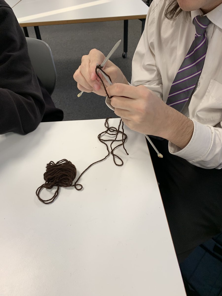 WBQCantonian's tweet photo. Well, I’m not sure we’ll be knitting jumpers in time for Christmas, but @Cant_sixthform students @cantonianhs made a grand effort learning to knit this morning and agreed the focus took their minds off other worries. #abrighterfuture #newskills #welldoingwednesdays https://t.co/fwsZc3xlC8