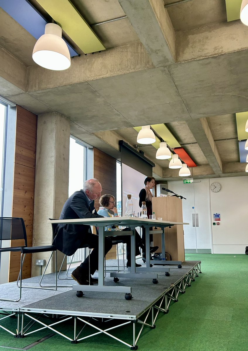 LTA_London's tweet photo. Professor Yvonne Doyle, NHS Medical Director for Public Health, joins the @LTA_London discussion to highlight the importance of tobacco alliances and how they make a real difference in the lives of Londoners. 📈
#LondonTobaccoAlliance #LTAlaunch https://t.co/n1Bw2c0Aj7