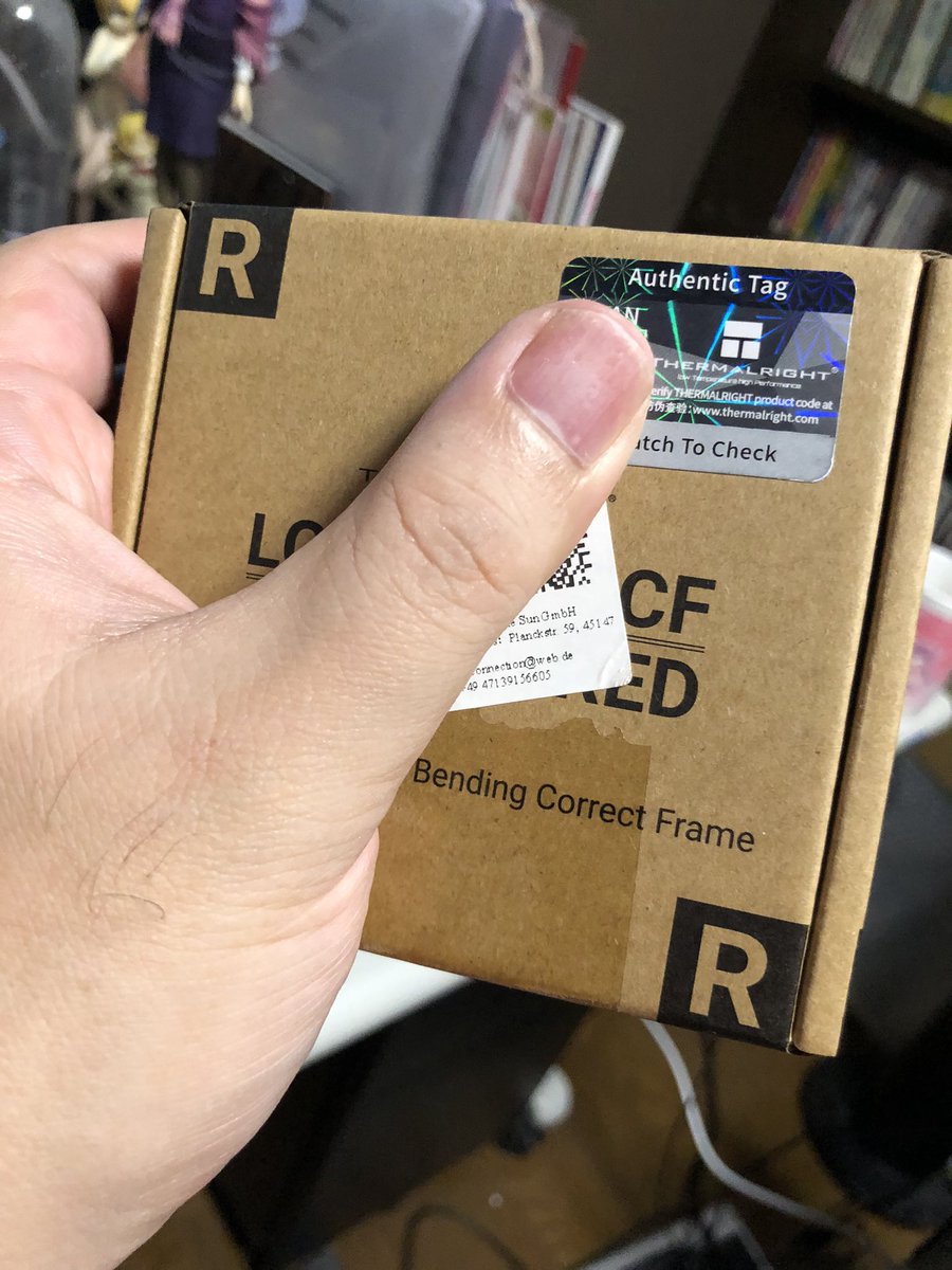 注文してたLGA1700用のCPU湾曲防止金具が届いた。結構外箱とかもしっかりしてる。今夜の仕事がひと段落したら取り付けてみます! 