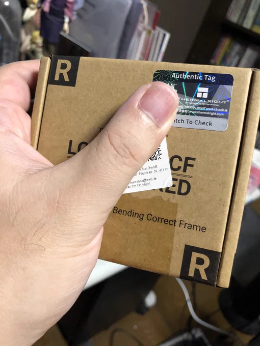 注文してたLGA1700用のCPU湾曲防止金具が届いた。結構外箱とかもしっかりしてる。今夜の仕事がひと段落したら取り付けてみます! 