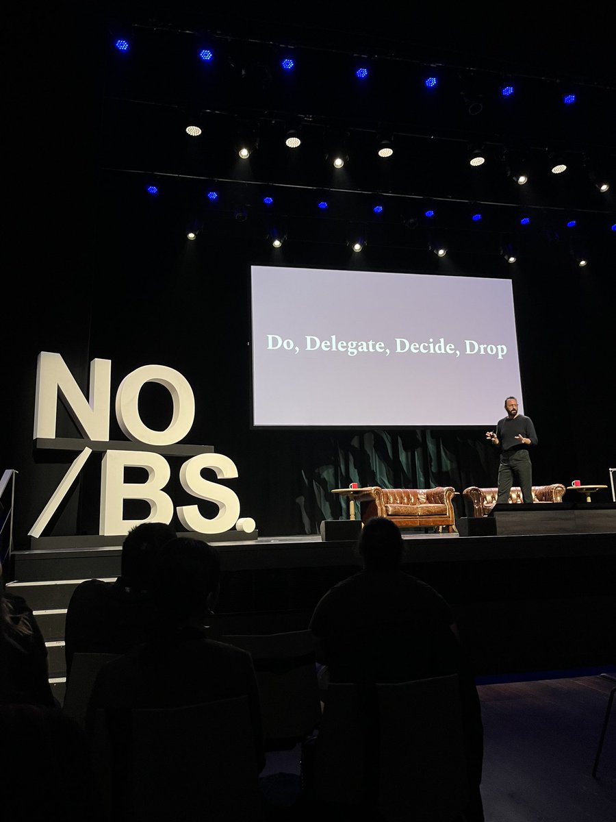 This tweet won’t do <a href="/michaelventura/">michaelventura</a>’s Prioritising Purpose talk justice - what a legend. Captivating speaker/storyteller. “What are you doing with your one wild &amp; precious life?” Find your discomforts. “Give yourself permission” to go after your propose. #nobs2022 <a href="/nobs_events/">NO/BS Conference</a>