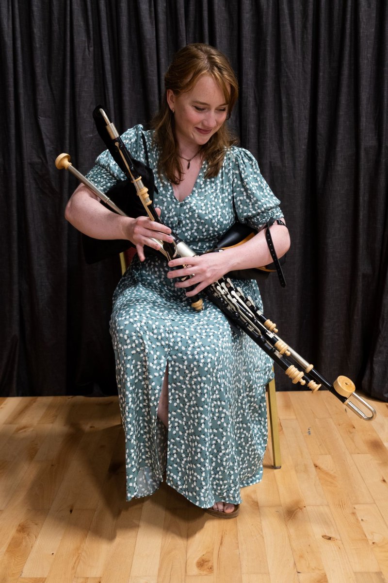 Na Píobairí Uilleann tweet media