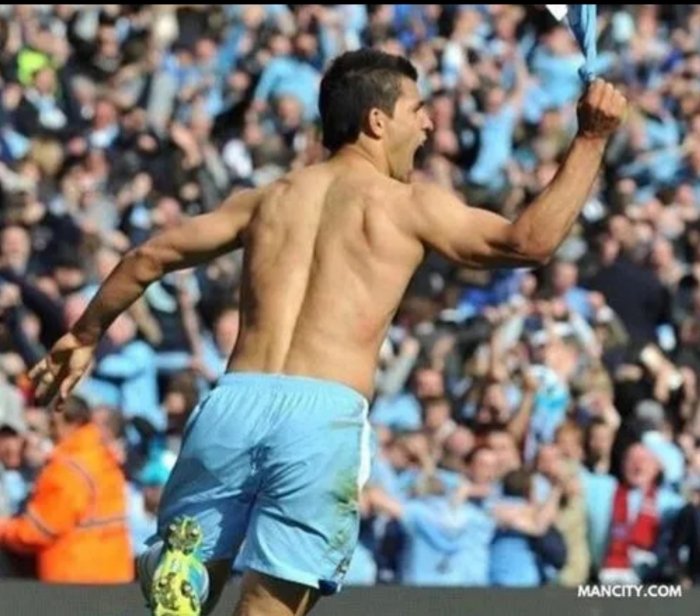 AdrianWhitehur1's tweet photo. C'mon @mancity, get your cheque book out, this needs to be in the City Museum...

https://t.co/HCHoBnvlv4 https://t.co/HyNxmYasCS