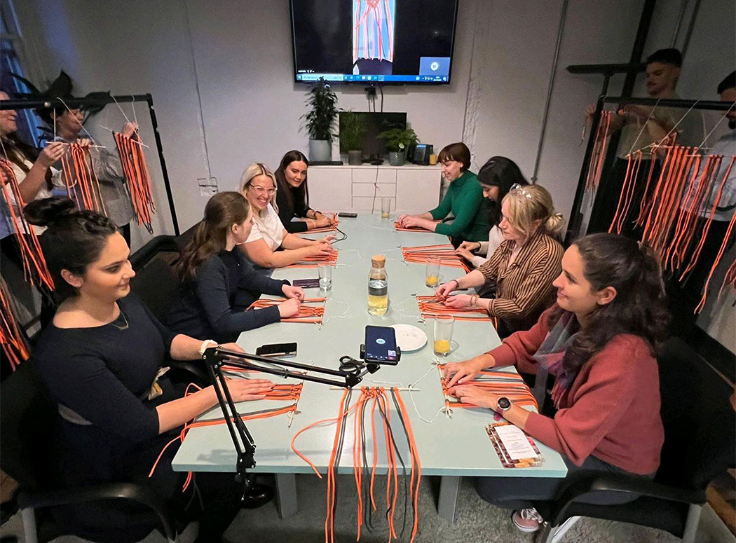 _jmarchitects's tweet photo. jmarchitects X FFT Manchester Macramé workshop
https://t.co/Y69Jwj5gHq
#jmarchitects #wearejmarchitects #jmcreative #jmcommunity #craft #Macramé #networking #event #builtenvironment #fft #fbe https://t.co/grpkIEDbGz