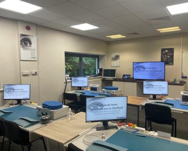 FukudaDenshiUK's tweet photo. We are getting ready to welcome our next delegates on to the Fukuda service training course. @FukudaDenshiUK @TheChristieNHS @CHFTNHS @DBH_HNSFT #MonitoringMadeSimple https://t.co/fbjLVFeGML
