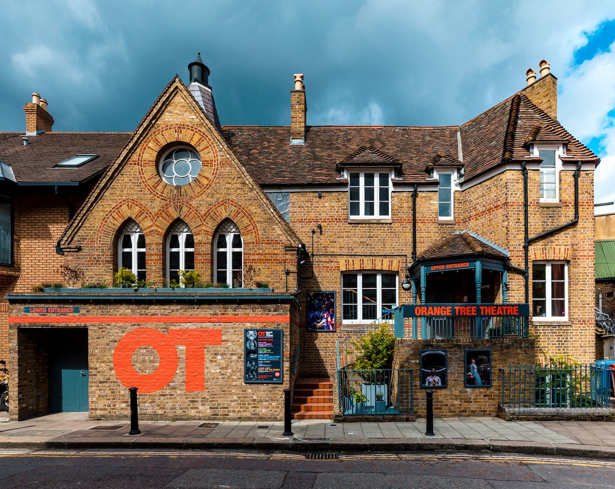 Tomorrow we are hosting our second public consultation session, to help improve the accessibility and audience experience in the OT building🍊🌳 

Join us at the OT from 12-7pm to share your views!

🔗Full details here: s3.eu-west-2.amazonaws.com/media.orangetr…

📷: The Other Richard