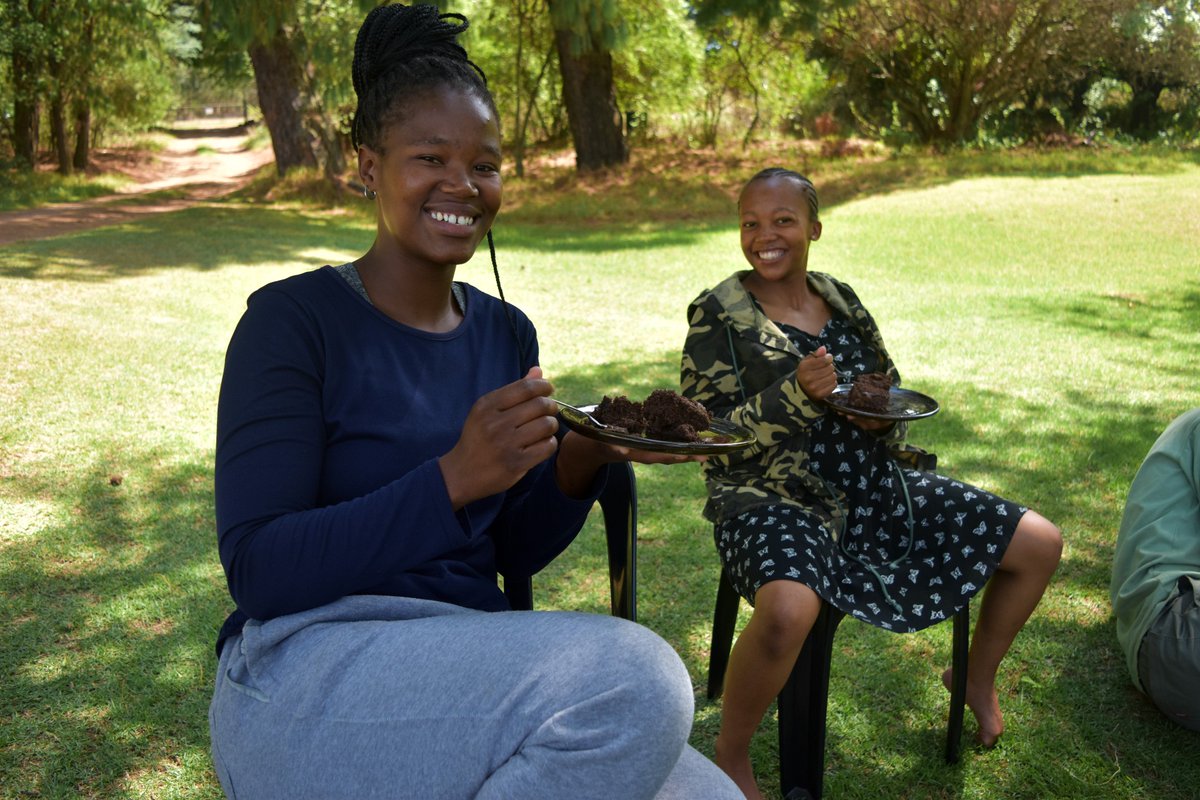 FATC_SA's tweet photo. Yesterday we celebrated 27 years and 7 years of Ebhudlweni Arts Centre...  

We had an afternoon of tea and cake in celebration of all who are currently at Ebhudlweni Arts Centre and the diverse angels who have been part of this journey.
#fatc #agriarts #arts #dance #27years https://t.co/IqPrd2Dk47