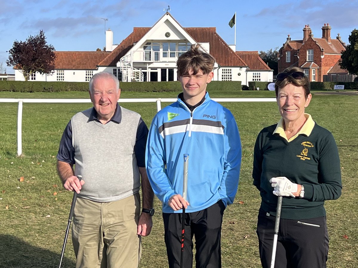 Links Pro Shop tweet media