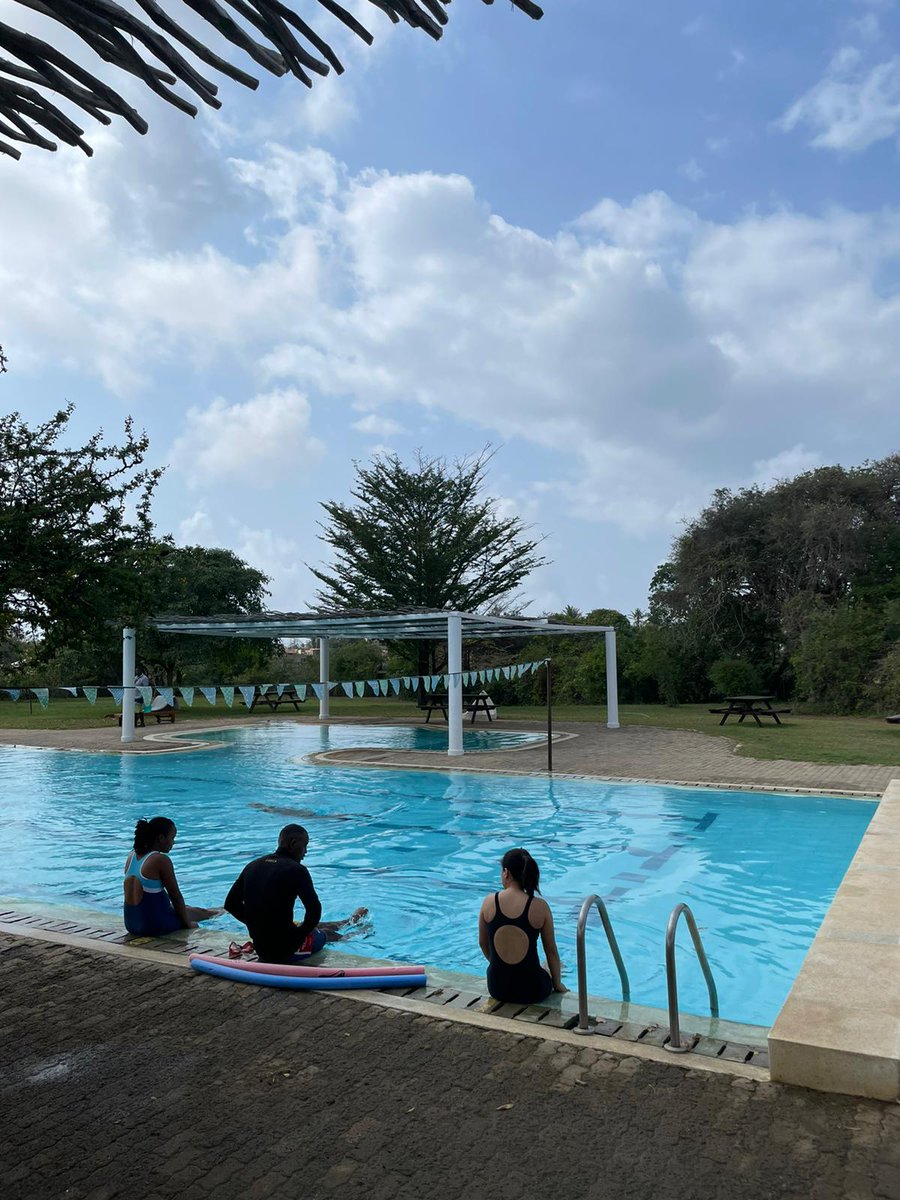 michaelkaingu2's tweet photo. Swim with me #CoachMichael.
Swimming classes for adults & children are available.
All happening at #Thecreekclubatkicvukoni
More Information:
Call 0106885073/0703516041
Email michaelkaingu233@gmail.com. https://t.co/hYZ4eB6fIT