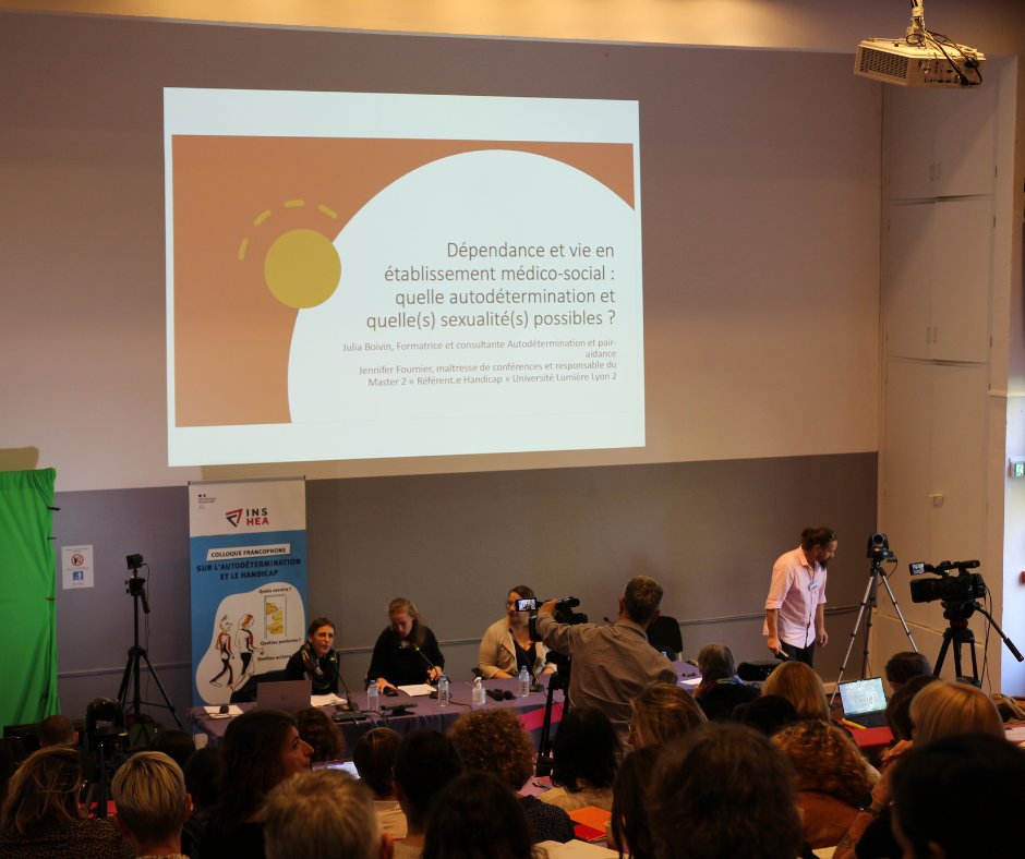 ins_ei_'s tweet photo. [Colloque francophone sur l’autodétermination et le handicap] en parallèle des ateliers les participants peuvent assister à des sessions en amphithéâtre sur différentes questions autour de l'#autodétermination et du #handicap.
#autodéterminationethandicap
#INSHEA https://t.co/hVIAqXMrdS