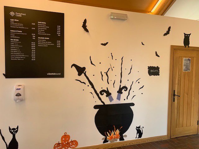 The Castle Coffee Shop- Pontefract Castle tweet media