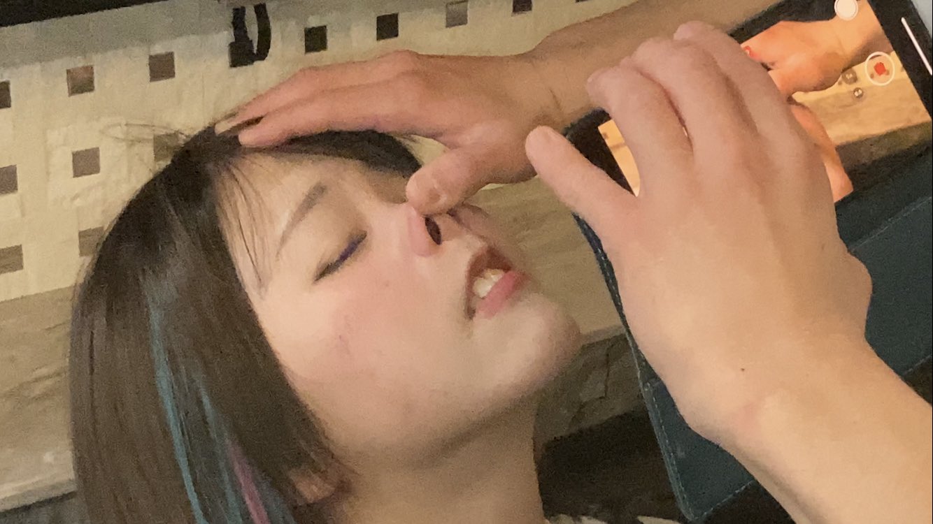 鼻責め画像 