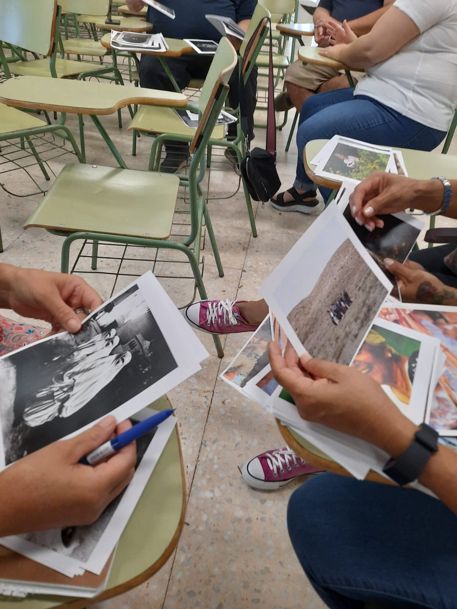 Como parte de la implementación en <a href="/granadillaabona/">Granadilla de Abona</a> del Marco estratégico para la #convivencia intercultural #TenerifeViveDiversidad, estamos realizando diversos #cursos sobre #interculturalidad. También con las #familias, como es el caso del AMPA del <a href="/IesMagallanes/">IES Magallanes</a> ↗️