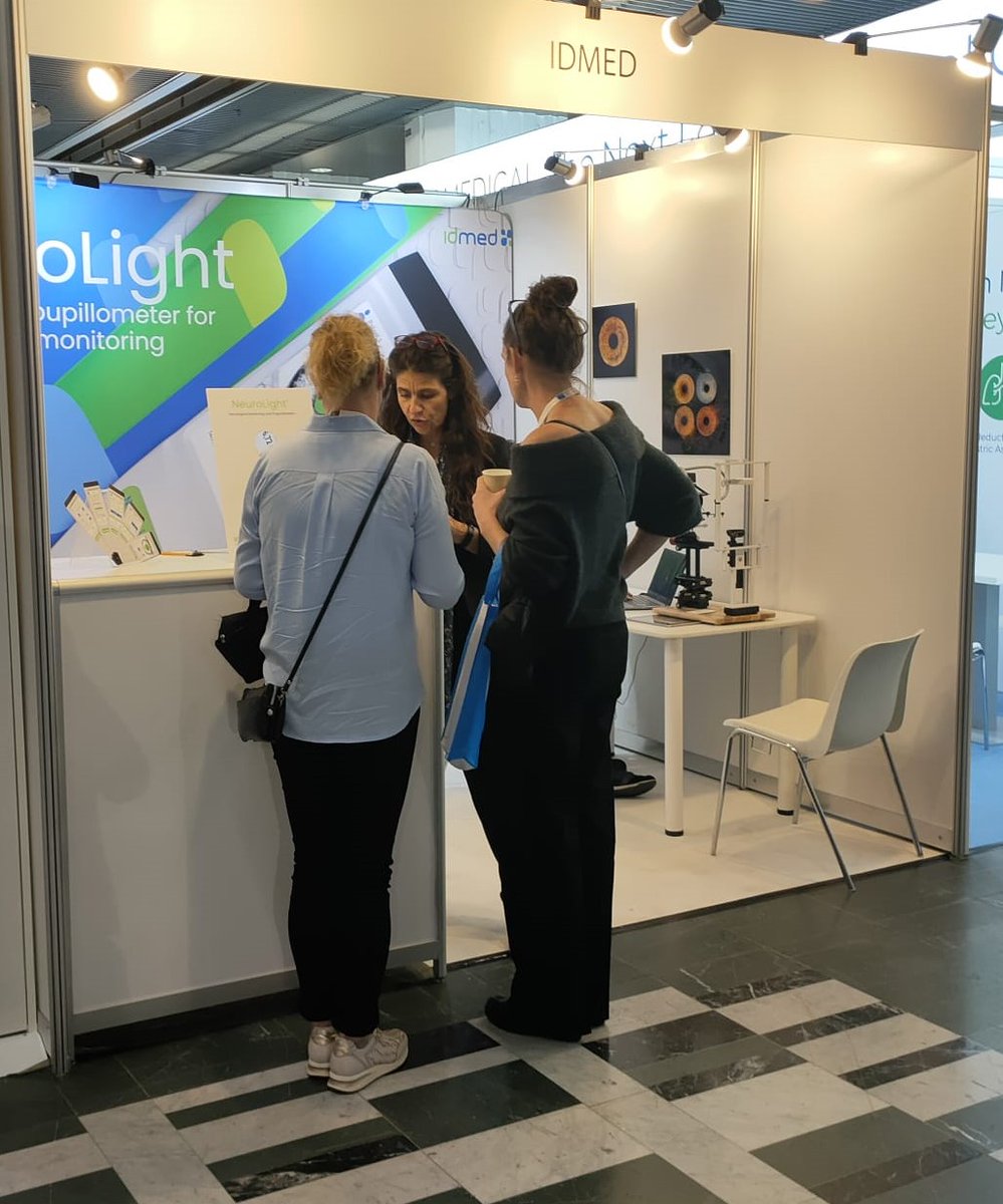 IdmedNews's tweet image. Thank you to all our ESICM visitors 😊
It was great to give demos of our innovative pupillometer: The NeuroLight!
We hope you enjoyed discovering the true color of your eyes thanks to our photographer 👁️
 #intensivecare #neurologicalmonitoring #pupilreactivity #icu #esicm