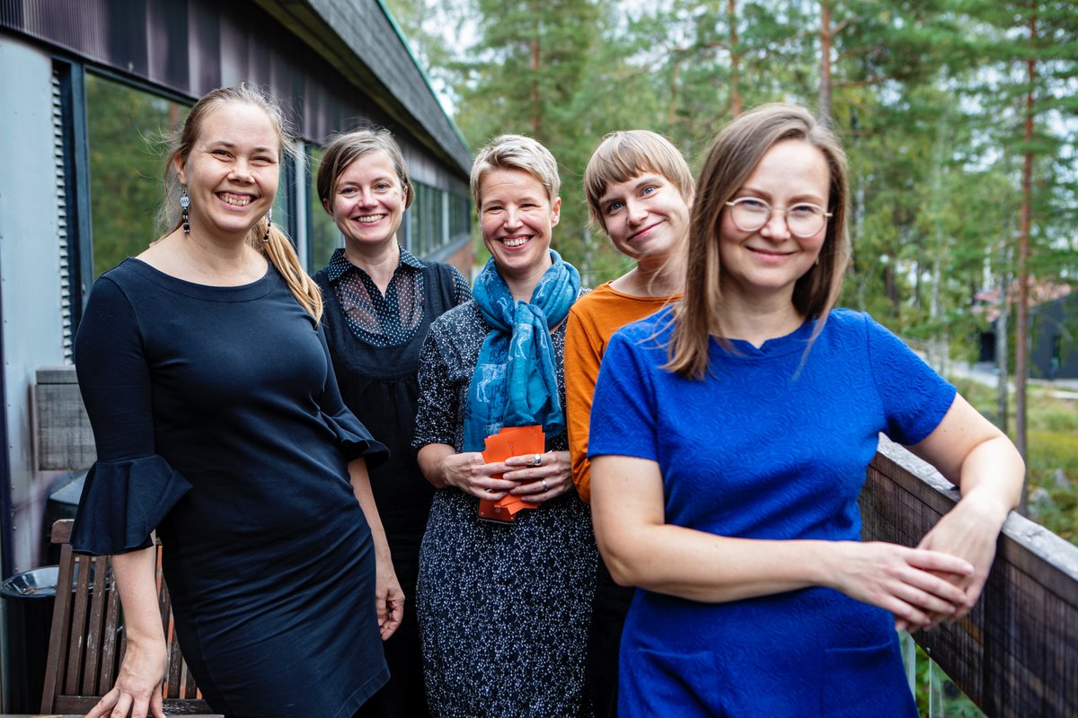 Noonin marraskuun uutiskirje lähtee pian maailmalle. Nyt olisi asiaa viestinnän koulutuksista ja sparrauksista!

🍂Millaisia koulutustarpeita teillä on? 

Tilaa uutiskirjeemme: bit.ly/3cBElxn  

#viestintä #koulutus #järjestöviestintä