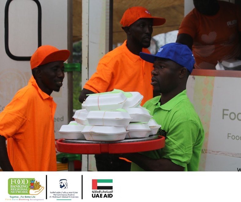 Foodbankingrn1's tweet photo. Distribution of hot meals and feeding boxes to the vulnerable families of Ghana through #One_Billion_Meals_Initiative
توزيع الوجبات الساخنة وصناديق الطعام على الأسر الأكثر فقرا في غانا من خلال مبادرة المليار وجبة #إطعام_الطعام #feedinghunger @MBRInitiatives @Food4AllGh https://t.co/6qT5hHwXT5