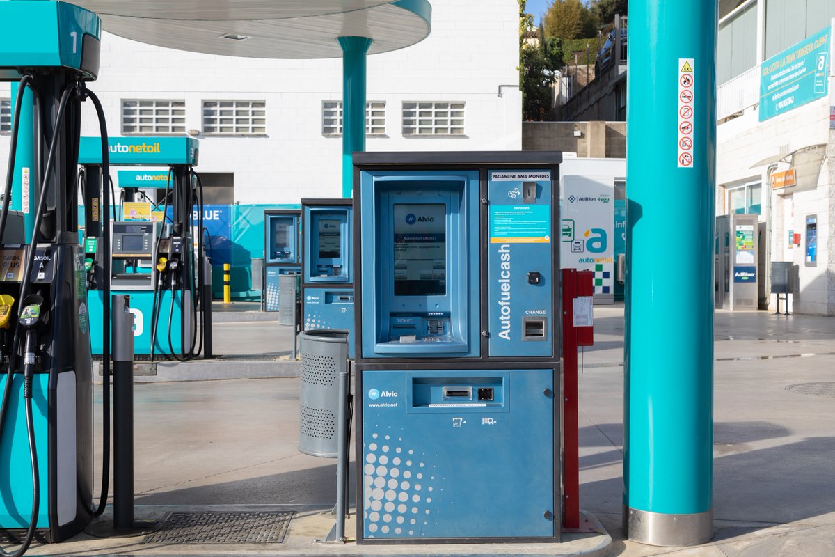 ⛽️ La red de gasolineras ‘Quality low cost’ <a href="/autonetoil/">Autonetoil</a>, del <a href="/GrupoMoure/">Grupo Moure</a>, apuesta de lleno por la #digitalización para automatizar las terminales de pago de sus estaciones de servicio, pues solo así se puede “asegurar una mayor capacidad productiva” 👉  franquiciadores.com/grupo-moure-el…