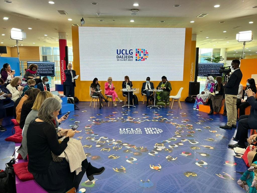 🌍💬 Aquest octubre la @diba ha participat a la 7a edició del Congrés Mundial de Ciutats i Governs Locals Units @uclg_org a la ciutat coreana de Daejeon per nodrir l’anomenat «Pacte per al Futur de la Humanitat» 📲 Butlletí #InternacionalDiba ja.cat/CGLUCorea