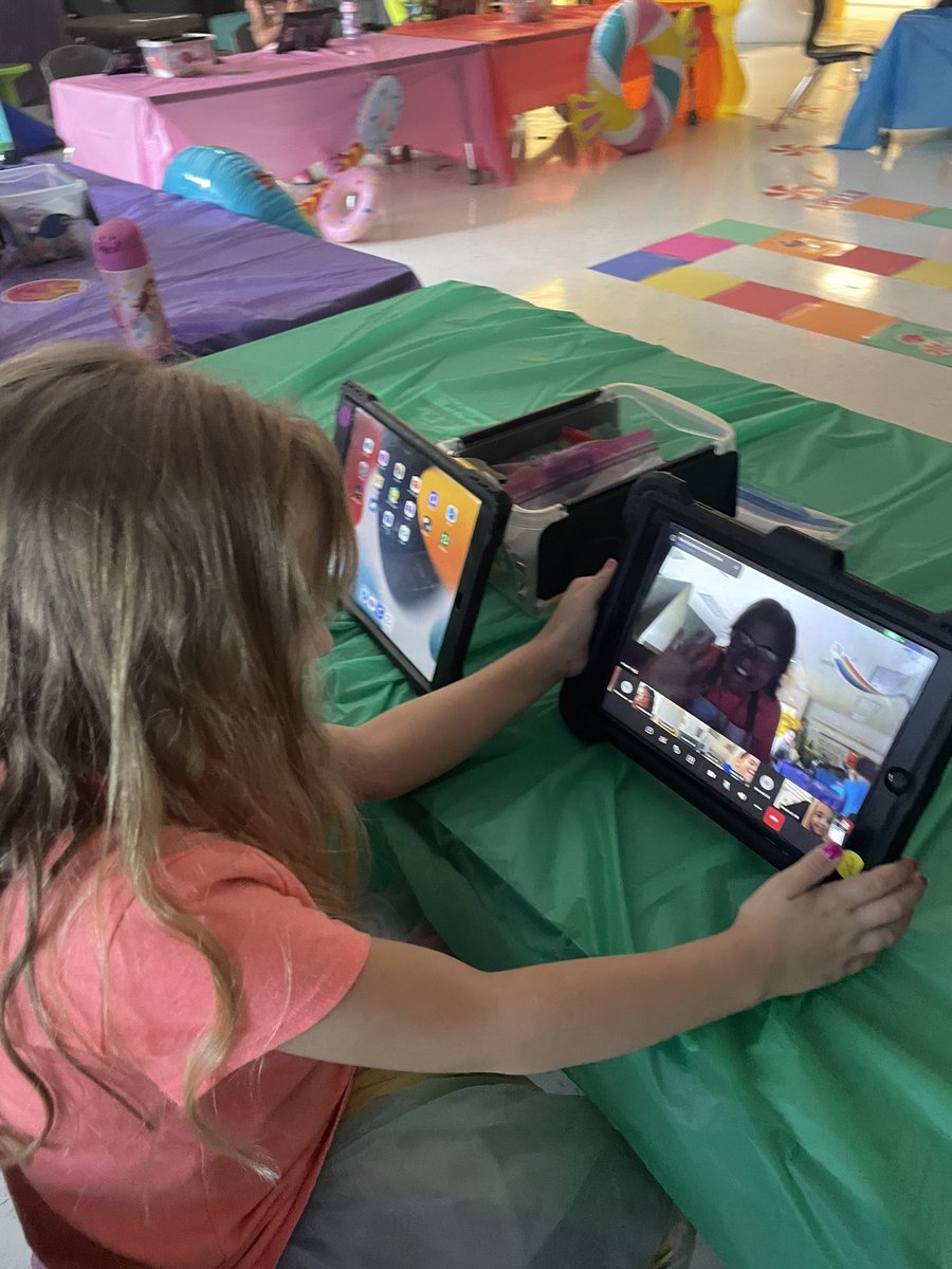 Kelly Stephenson tweet media