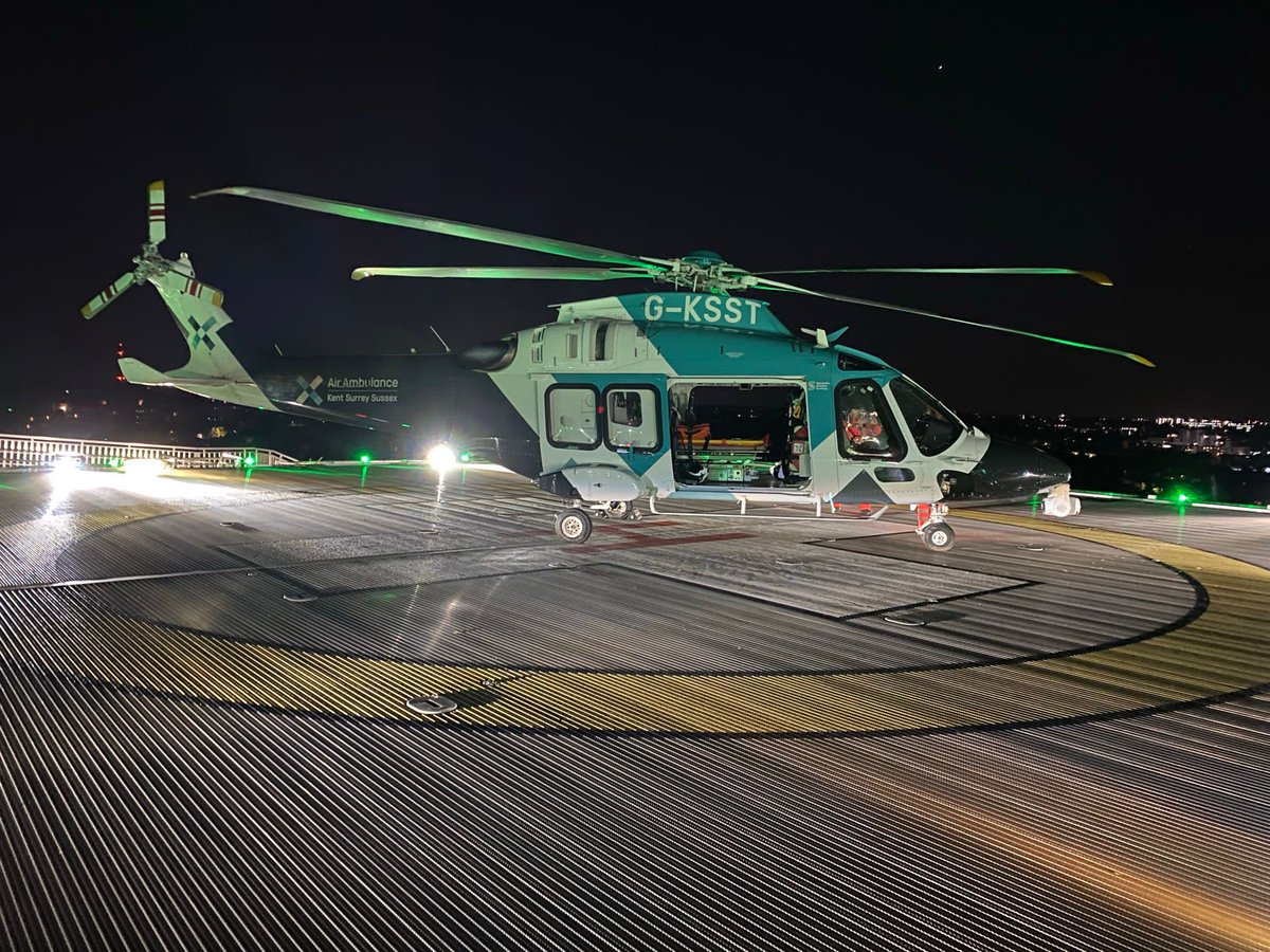 King's College NHS tweet media