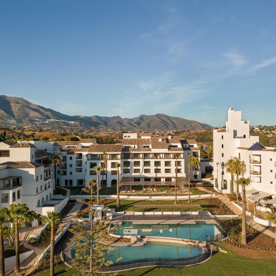 A spotlight on #LaZambraHotel from this year's #ILTMNorthAmerica! La Zambra is the newest addition to the Marugal Hotel Management portfolio. bit.ly/3SCySWa #FeelLaZambra #hyatt #theunboundcollection
