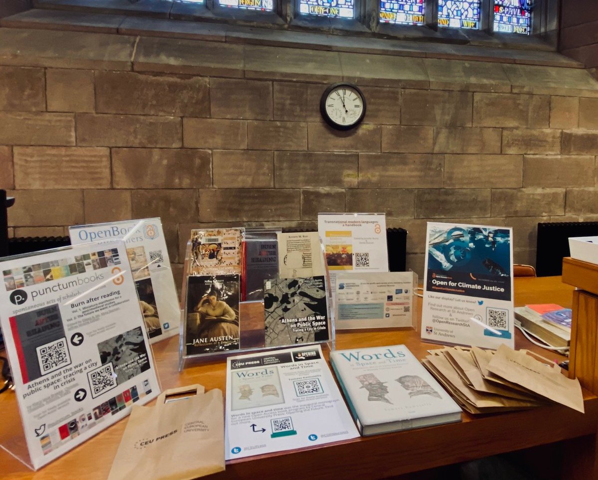#OAWeek22🌐& what better way to showcase @univofstandrews #OABooks & fab #OApublishers (@punctum_books) than with a display in Martyrs Kirk, @StAndrewsUniLib 😍📚
@StAndGradSchool if you're in town, take a look!
We'll be tweeting closeups for each throughout the day - stay tuned!