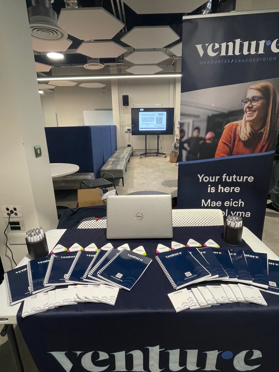 GraduateVenture's tweet photo. Our team are at the Tech Careers Fair TODAY @CMetCareers
Come and see us in The Learning Lab, School of Technologies between 11am - 3pm! Find out how we can help you start your Graduate Career. #JoinTheVenture #ProgressToSuccess https://t.co/LpaRe5Qizv