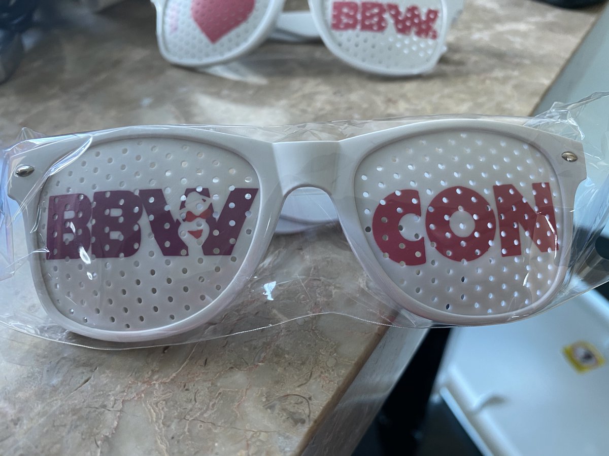 Plumper Pass tweet media