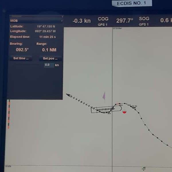 Para la Gente de Mar es un privilegio recuperar de los océanos a una persona que se tenia por perdida; enhorabuena por la recuperación de un náufrago mexicano que ya va de regreso a casa.
La Gente de Mar es Gente de Honor!!!