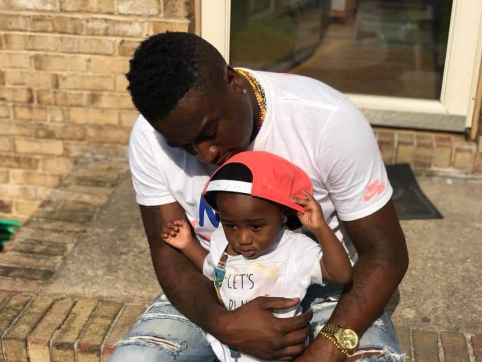 Trendyviews's tweet photo. Boy in a suitcase finally has a name. So heartbreaking. What a sad story. Mom, Dejuan Anderson murdered him. His Dad has been looking for him for 3 years. His Birthday was yesterday. Happy 6th Birthday Cairo 🎂 🥳 🎉 #CairoJordan 
@CoffindafferFBI @ISPSellersburg https://t.co/glmeUElkA3