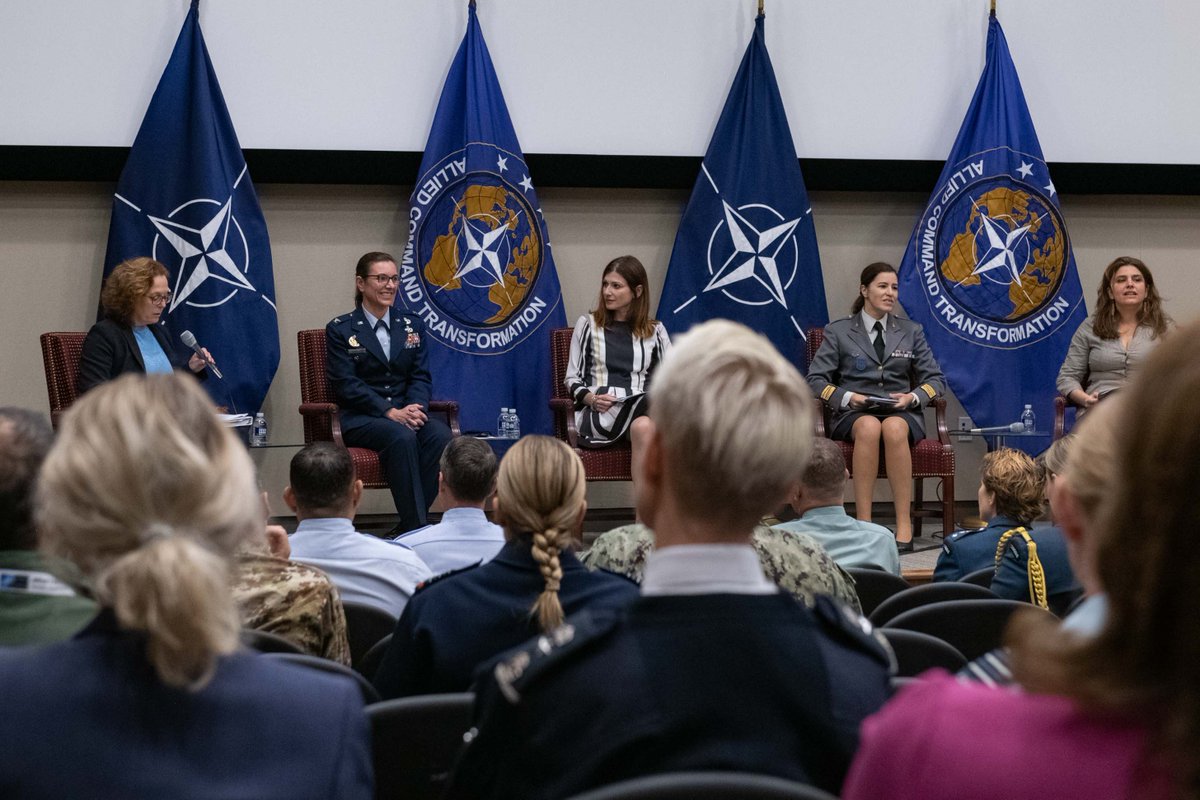 NATO_ACT's tweet photo. During the Gender Advisor Annual Conference '22, NATO experts, national authorities 🇺🇸🇨🇦🇩🇰 &amp; academia stressed the necessity of greater standardization in national training: gender perspective in #NATO &amp; Nations' military is a collective responsibility.
#WeAreNATO https://t.co/2LjShd1tpF