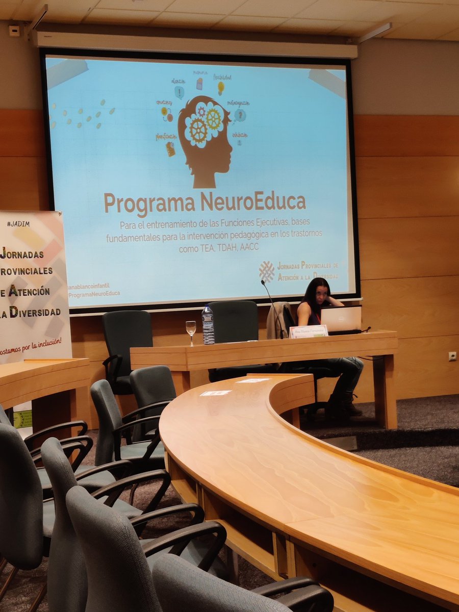 Seguimos de formación, ahora NeuroEduca <a href="/cepmarbellacoin/">CEP Marbella-Coin</a> <a href="/danimolmar/">Dani Molina</a>