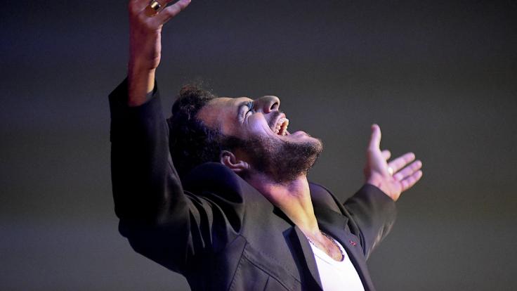AmirNotreRetine's tweet photo. @Amir_Off était hier soir en concert à Saint Omer pour la première du #ReTour2 🔥💥 "Un public aux anges"
Voici quelques photos à vous partager 📸❤️ #Sceneo #SaintOmer
Source 📸 Sébastien Jarry-VDNPQR https://t.co/itNAE7Dsrq
