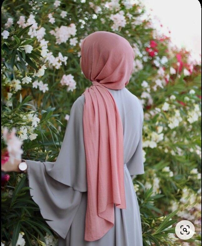 daloo1189's tweet photo. نحن لا نحتاج ​​​​​​مزيداً من ​​المعارف ولا مزيداً من الكلام كل ما نحتاجه قليل ​​​​​من القلوب النظيفه والصادقة والمحبة لفعل الخير 💜 https://t.co/8OjqwCZKLB