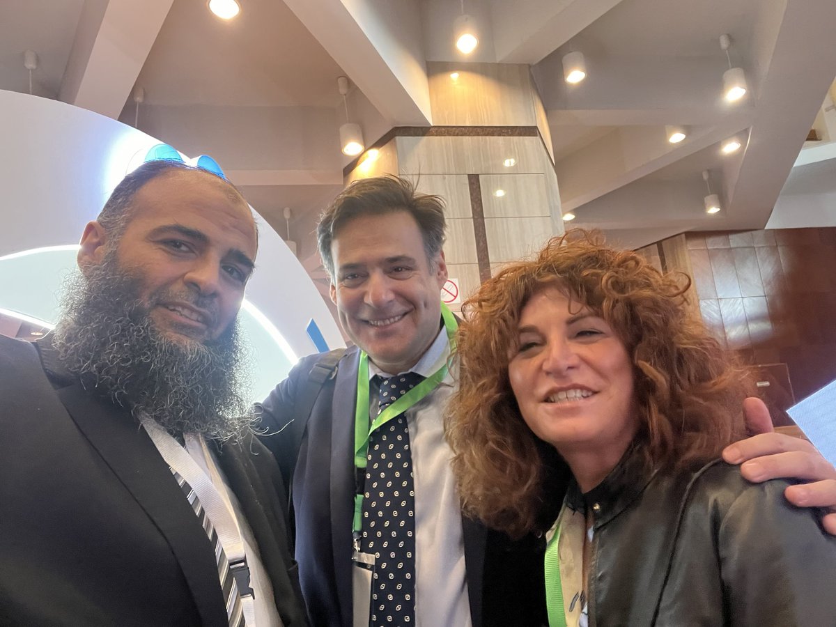It’s happy day to meet these great professors too <a href="/StefaniaFerret/">Stefania Ferretti</a> @GoumasUrologia