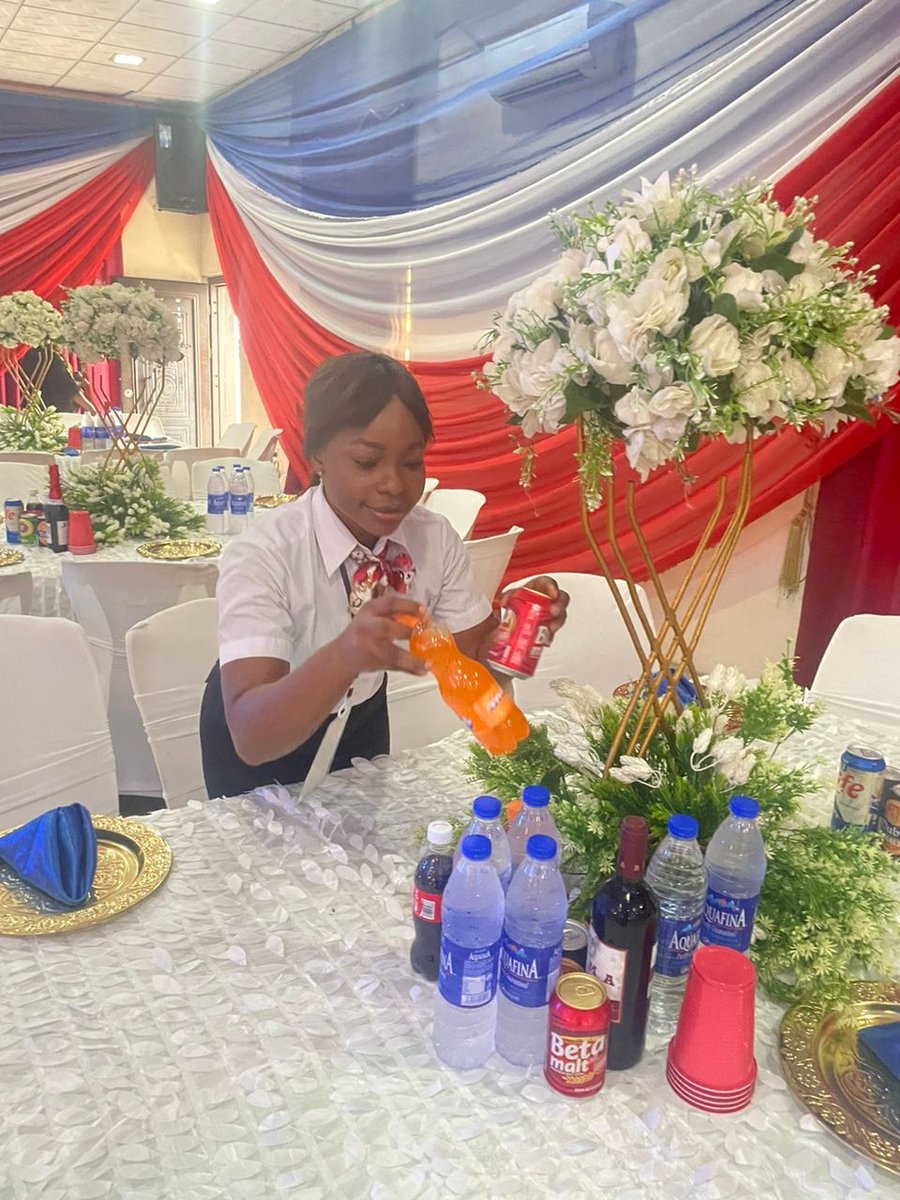 Mary94578's tweet photo. We are always ready to satisfy you
Let add beauty and class to ur event... Your satisfaction is our Priority 🤝
#JewelUshers12 
#Eventushers 
#Ushersinnigeria
#Ushersinuyo 
#Explore
#Topnotcheventushers https://t.co/00VVwZHmyU