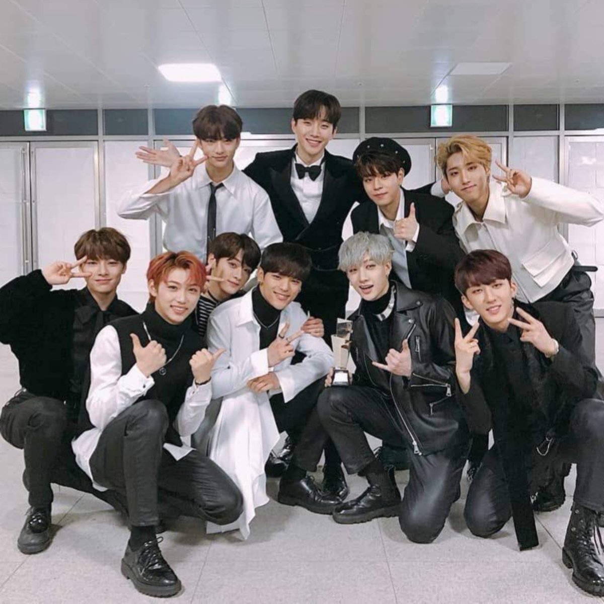 JunhoSmileLove's tweet photo. 今年のAAAも一緒だね🤭💛
楽しみ~🎵𓈒𓏸
#AAA2022 #AAA2018
#AsiaArtistAwards
#이준호 #ジュノ #LEEJUNHO
#2PM #StrayKids https://t.co/GkPxHi5vFE