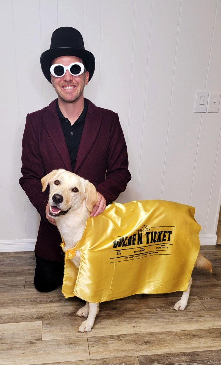 tlawski's tweet photo. How can you not love this man and his willingness to play along with my madness?🎃💕 Help Senna win her costume contest at Doggy Daycare by liking the picture at the link below: https://t.co/3OYmiMnBrX #WillyWonka #DogsOfTwitter #RescueDogs #HelpRob #Golden https://t.co/6i0jQ3bNqL