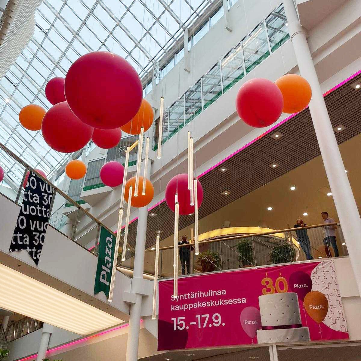Mainoststo4D's tweet photo. Syksyllä 2022 käynnistynyt yhteistyö Kauppakeskus Plazan markkinointikumppanina on ollut sisältörikas matka jo tähän saakka! Olemme rikkoneet ennätystuloksia kauppakeskuksen historiassa, joista olemme ylpeitä. Tutustu tarkemmin: https://t.co/aQNpYny0pU
#intohimoinentuloksista https://t.co/kDZqqgLcYM